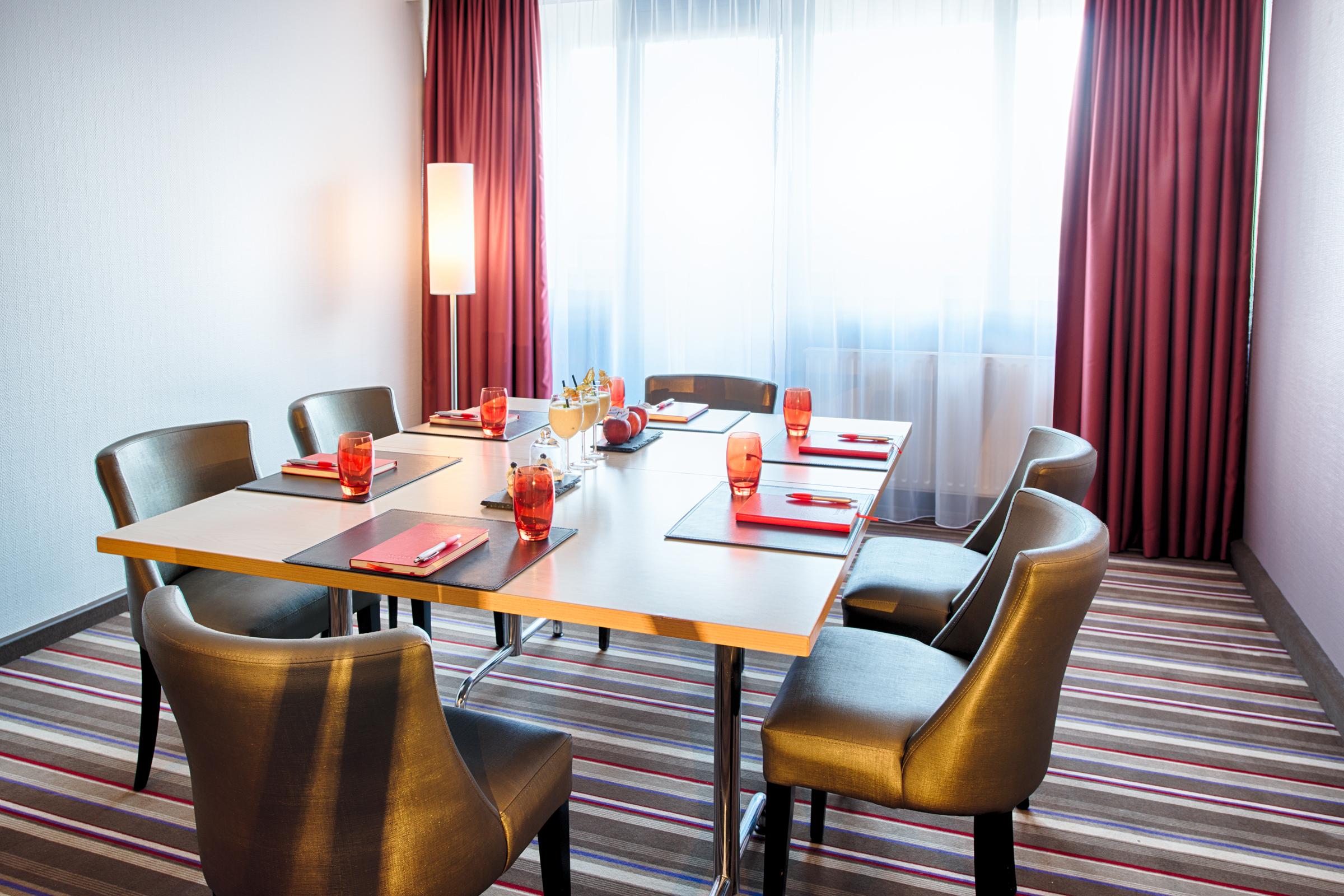 Leonardo Hotel Hannover Ngoại thất bức ảnh